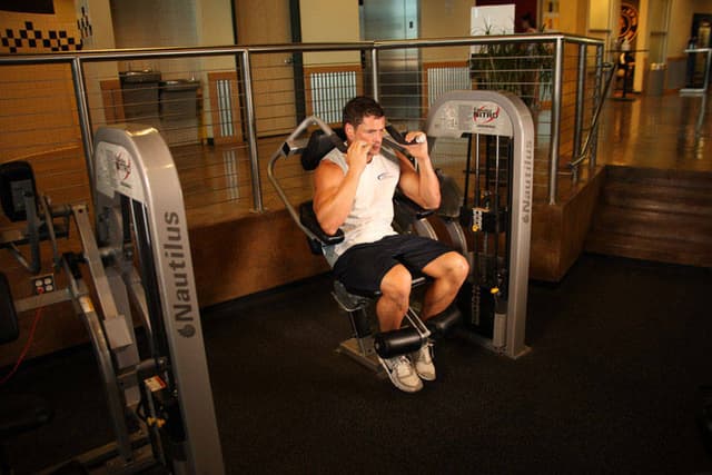 Ab Crunch Machine - view 2