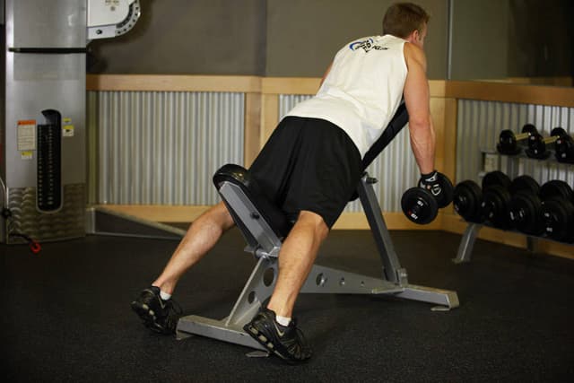 Middle Back Shrug - view 2