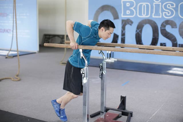 Parallel Bar Dip