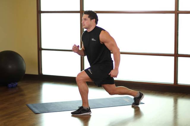 Split Squats - view 2