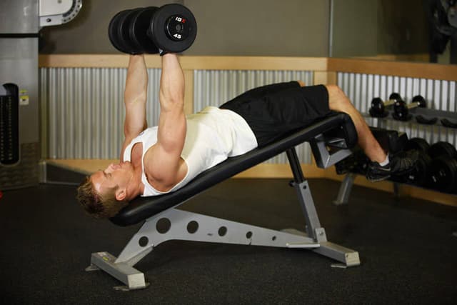 Decline Dumbbell Bench Press - view 2