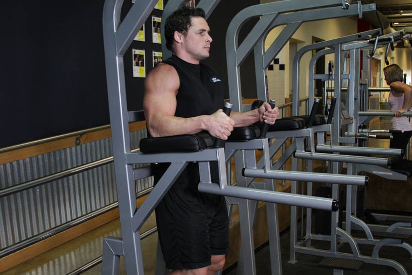 Knee/Hip Raise On Parallel Bars