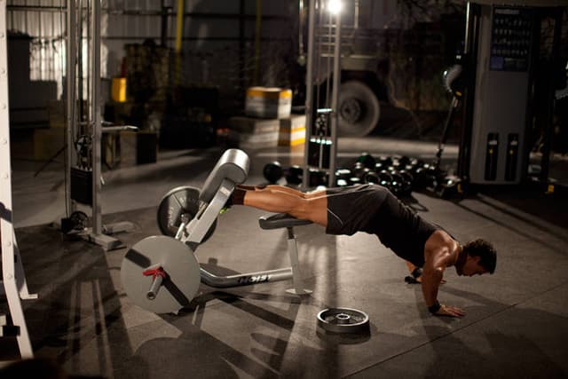 Natural Glute Ham Raise - view 2