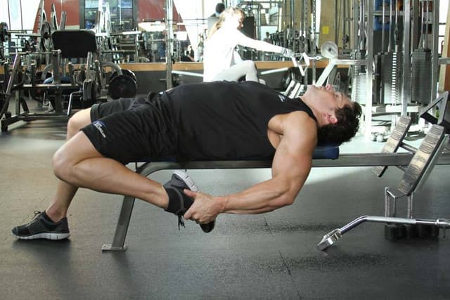 On-Your-Back Quad Stretch - view 2