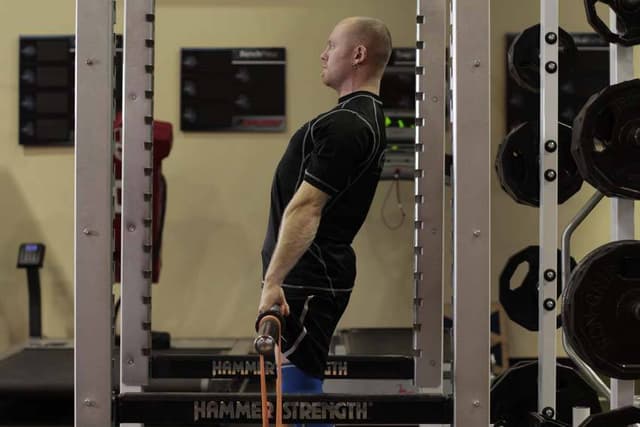 Rack Pull with Bands - view 2