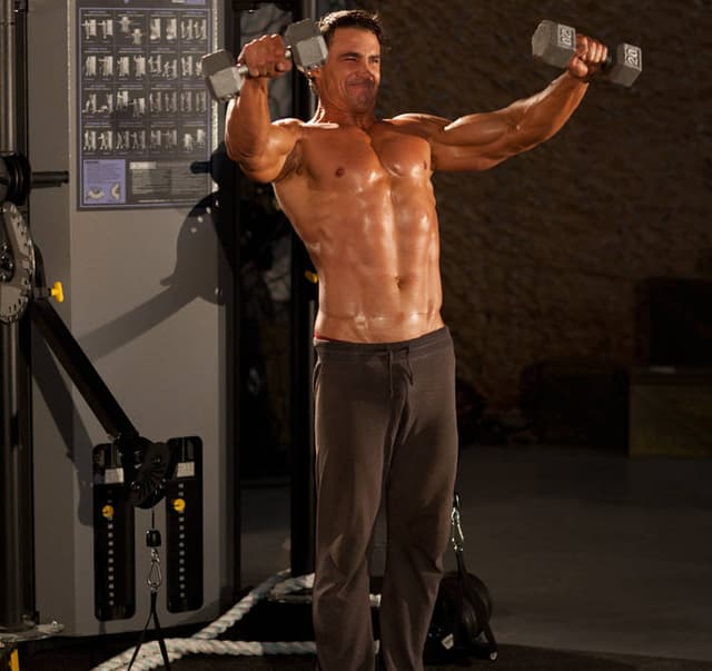 Side Laterals to Front Raise - view 2