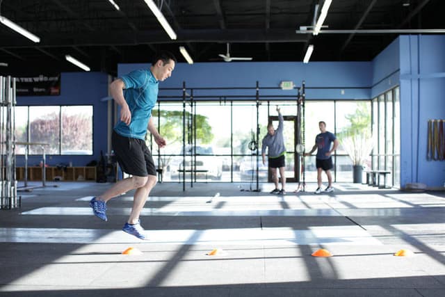 Single-Leg Hop Progression - view 2