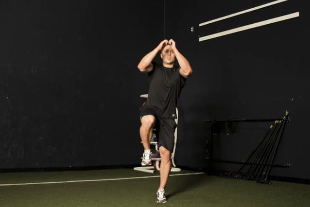 Single Leg Butt Kick - view 2