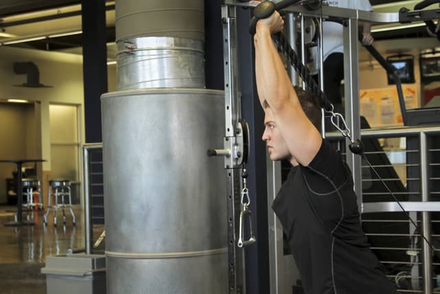 Triceps Overhead Extension with Rope - view 2